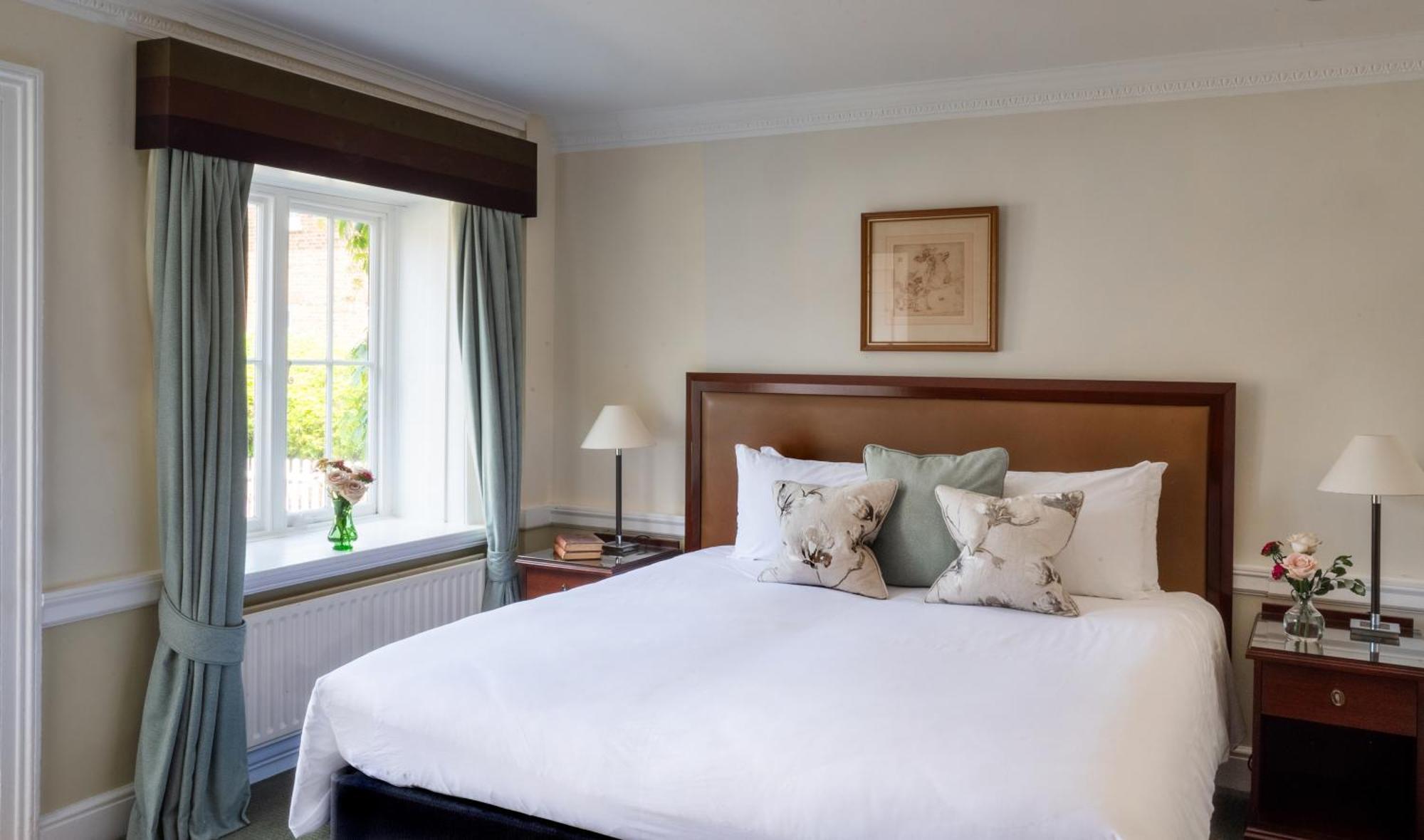 Chilston Park Hotel Ленхем Экстерьер фото